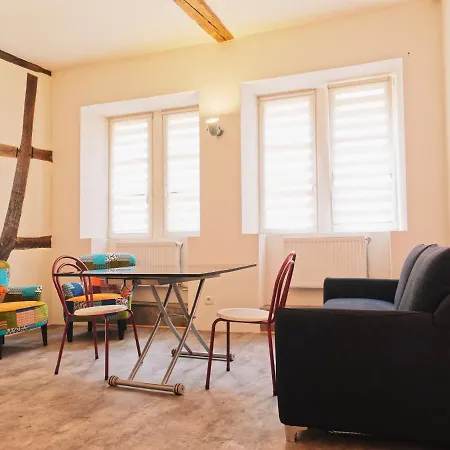 Le Haut Relais Des Seigneurs * Bouxwiller (Bas-Rhin)